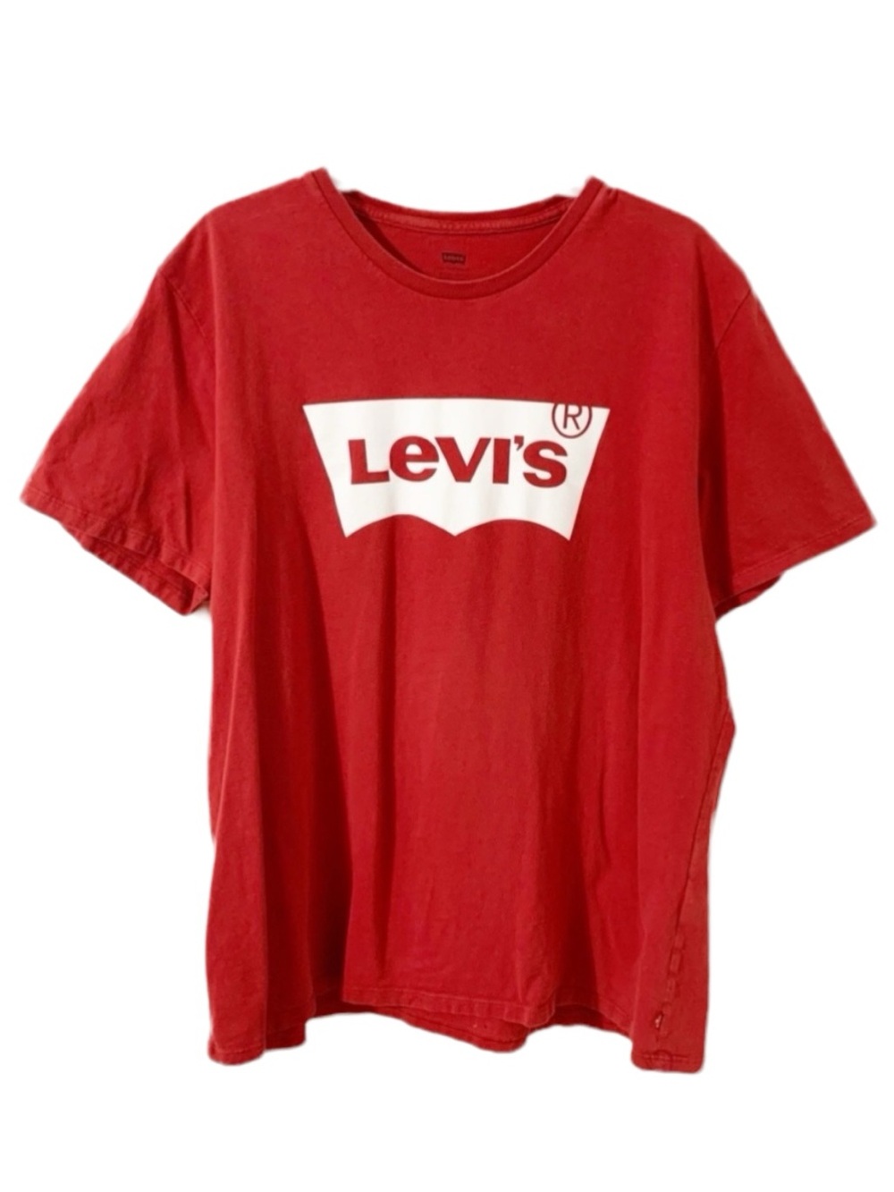 Levi’s 100% Cotton Short Sleeve Graphic Tee Shirt Levis Logo Across Front 🟥⬜️